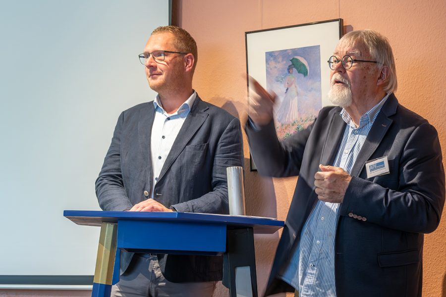 Der Blaue Tisch – Gartenvorstadt Hagen-Helfe