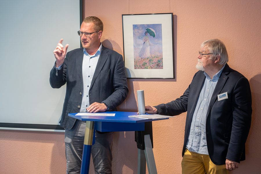 Der Blaue Tisch – Gartenvorstadt Hagen-Helfe