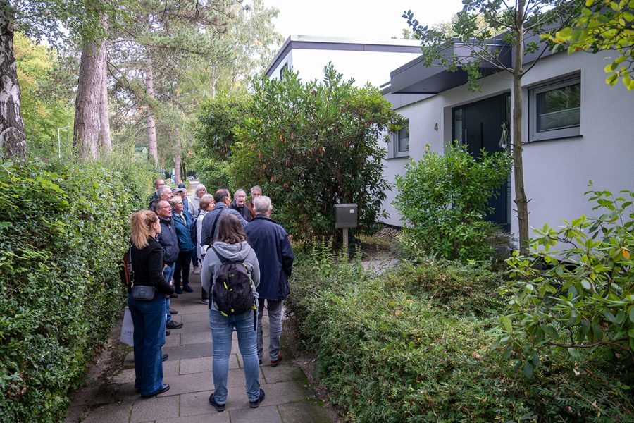 Der Blaue Tisch – Gartenvorstadt Hagen-Helfe