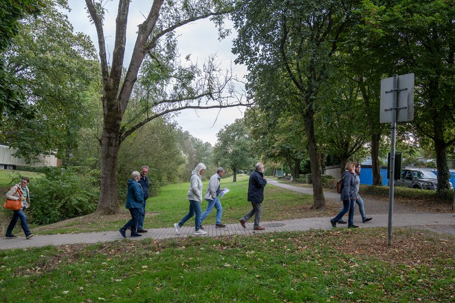 Der Blaue Tisch – Gartenvorstadt Hagen-Helfe